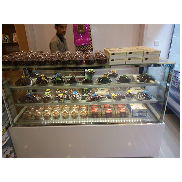 Трехслойные полки Тортовый дисплейный морозильник с мраморным отвержденным стеклом и цифровым термостатом для тортовых магазинов